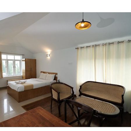 Coastal Grand Resort - Утакаманд Экстерьер фото